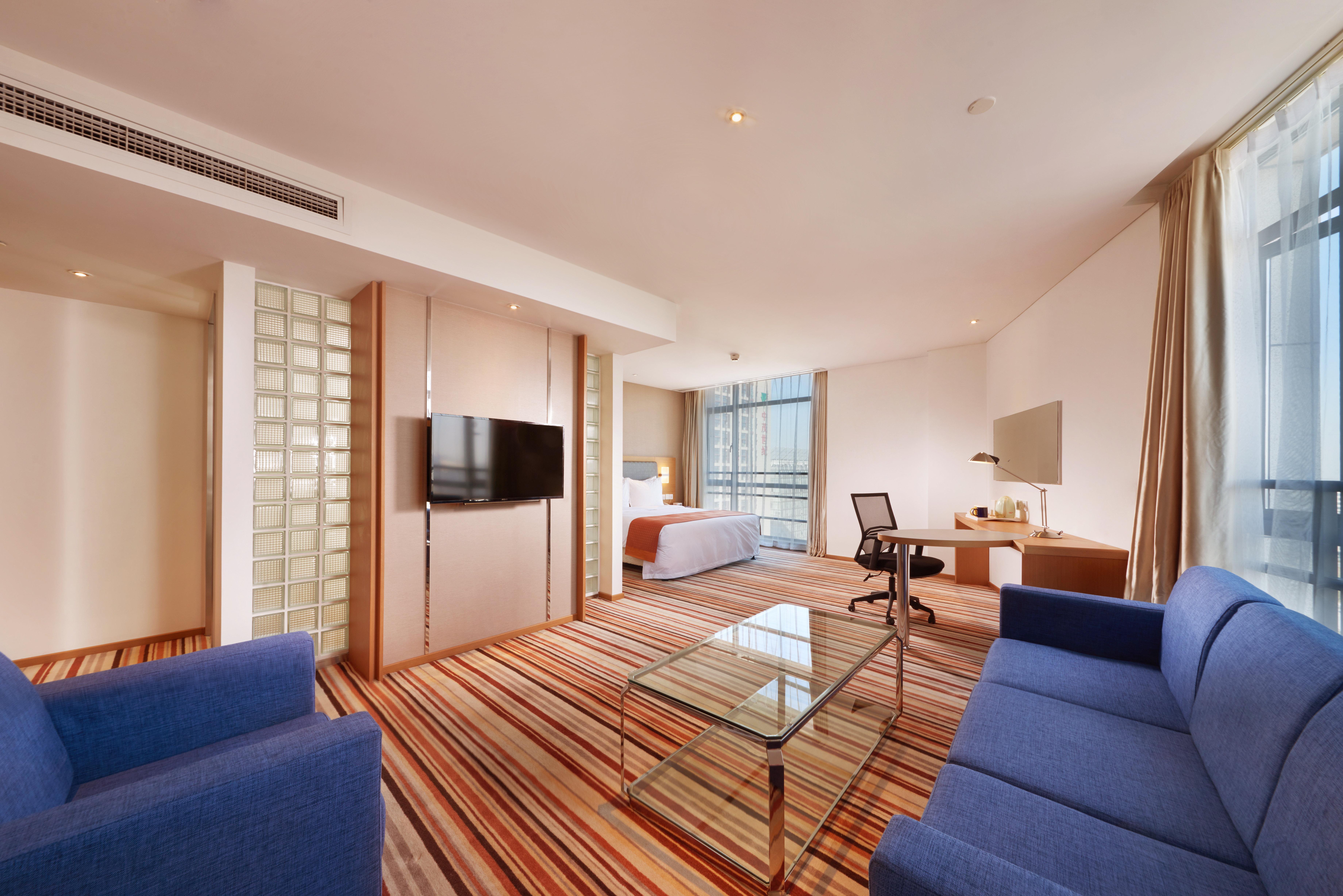 Holiday Inn Express Shanghai Jiading Industry Park By Ihg מראה חיצוני תמונה