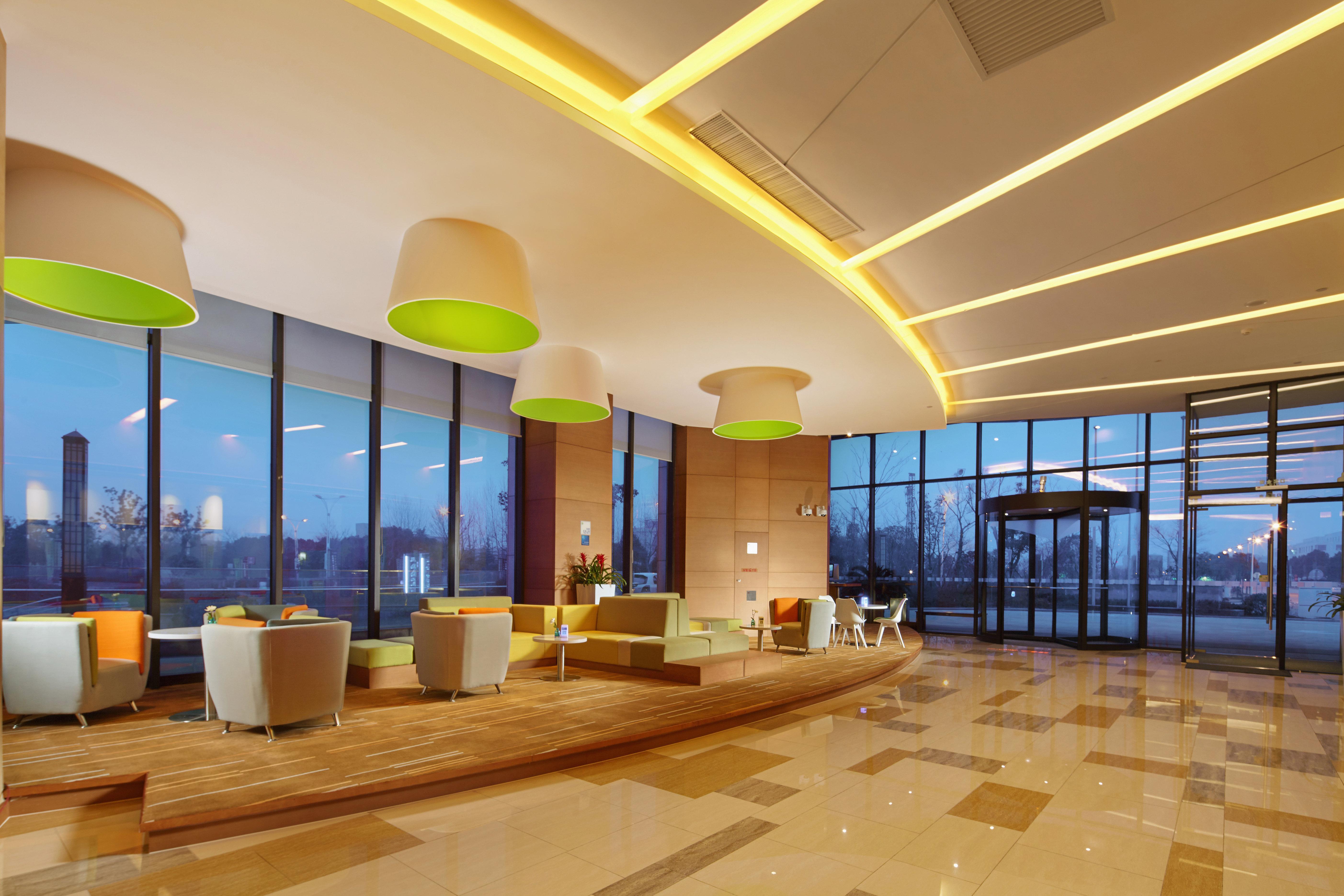 Holiday Inn Express Shanghai Jiading Industry Park By Ihg מראה חיצוני תמונה